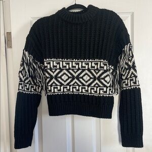 H&M Black and White Patterned Women's Sweater